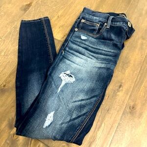 Express Mid Rise legging. Size 0 short